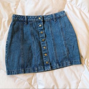 SOLD🔥3 for $15🔥 Forever21 denim skirt